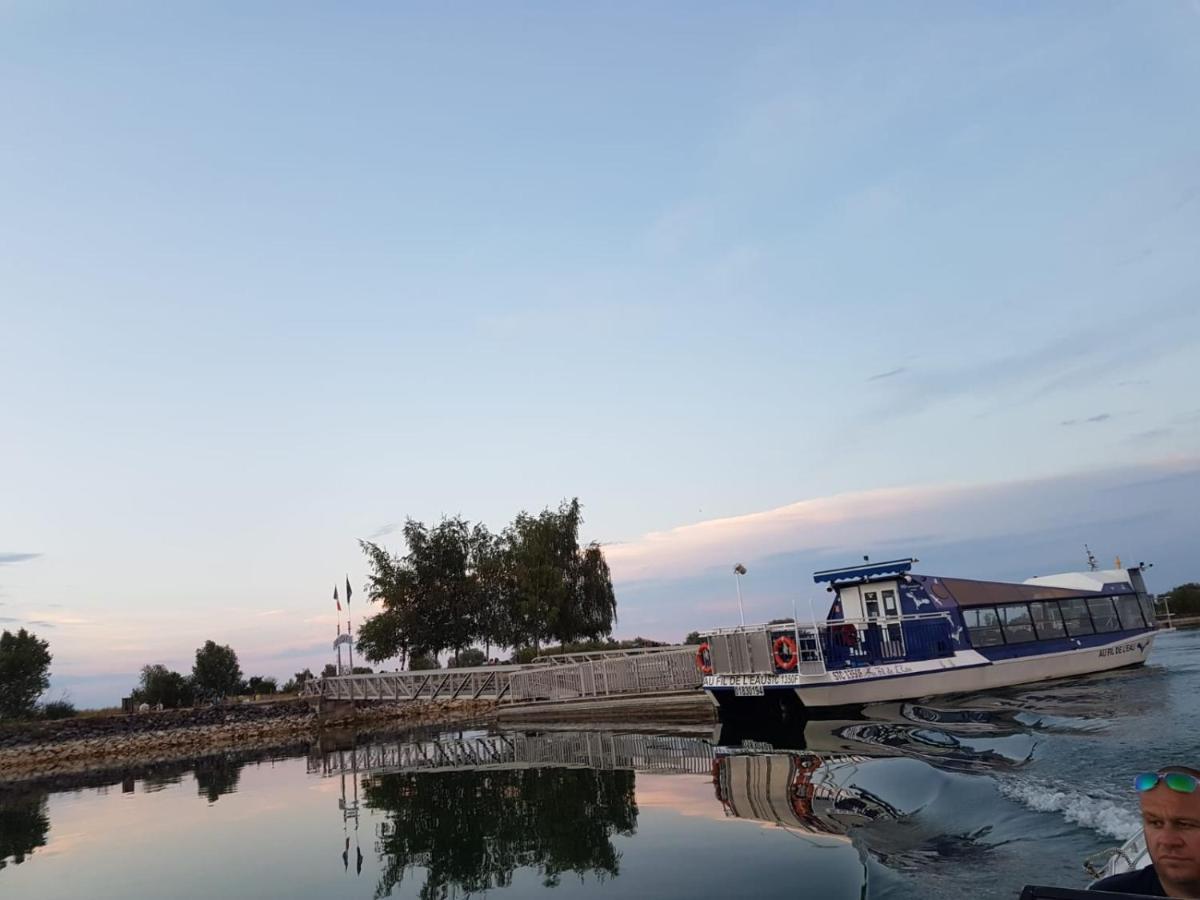 chez cadet Villa Larzicourt Kültér fotó